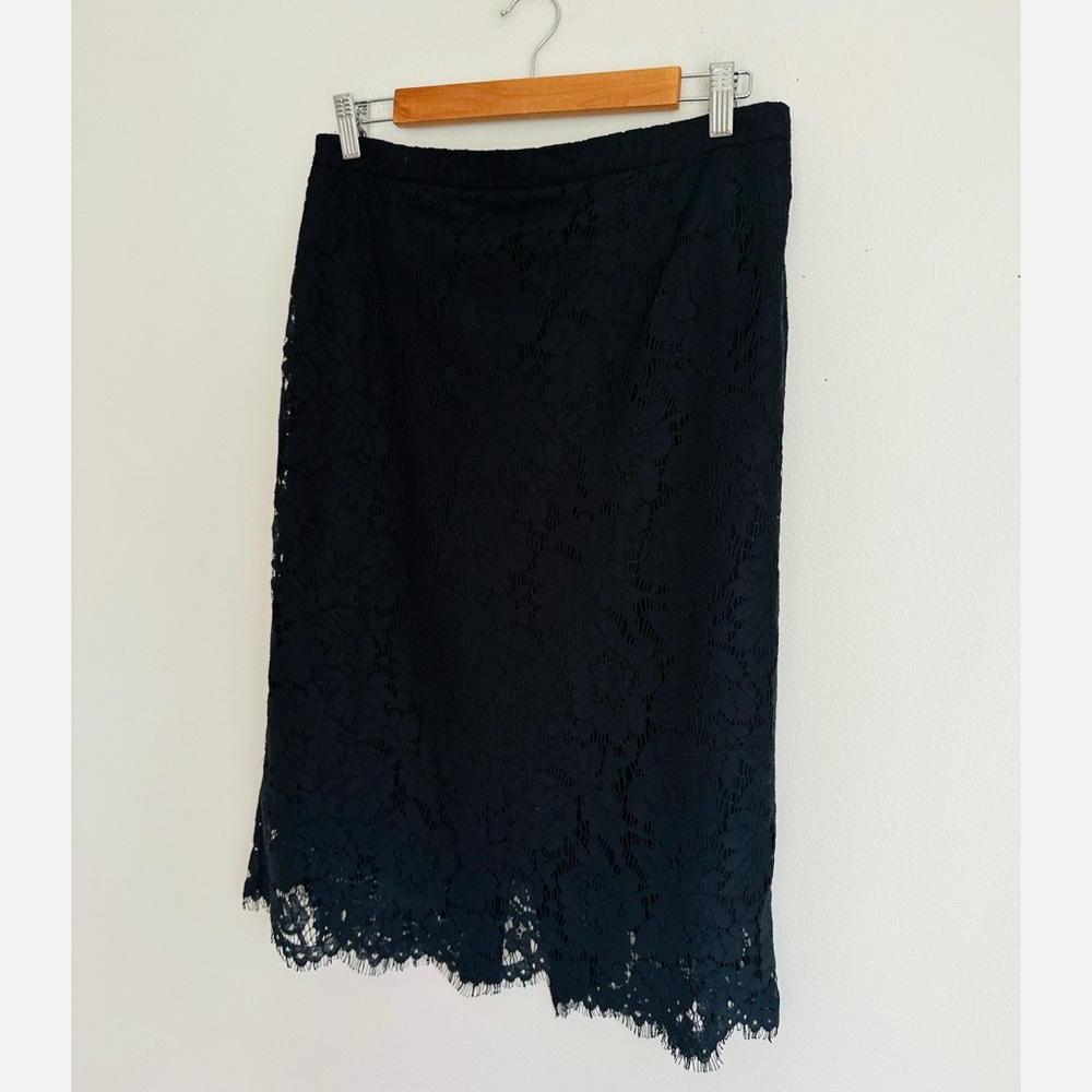J. Crew • Lace Pencil Skirt in Black - Picture 4 of 6